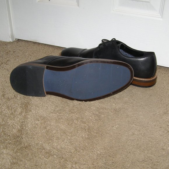 👞 NEW size 8M MENS Vince Camuto Black Leather Dress shoes Oxford - Picture 9 of 11